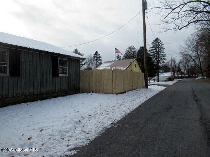 5th image of 17 Quarry Crossing Street