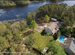 1417 Englemere Blvd, Toms River, NJ 08757