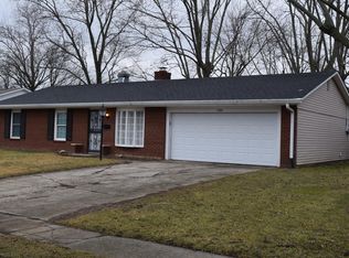 1103 N Sherwood Dr, Marion, IN 46952