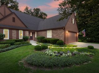 12419 N Golf Dr, Mequon, WI 53092