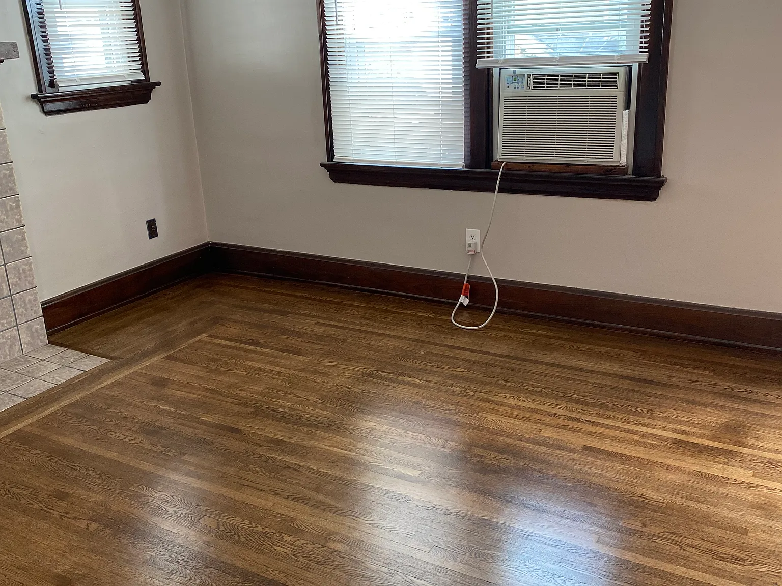1 bed, 800 sqft, $1,290 — Photo 4