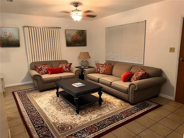 843 W Walnut Ave #B — Photo 5