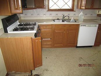 2nd image of 7871 August Ave