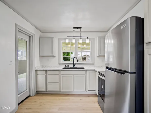 12792 NW Myers Ann St, Bristol, FL 32321