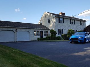 490 Wakefield St FLOOR 1, West Warwick, RI 02893