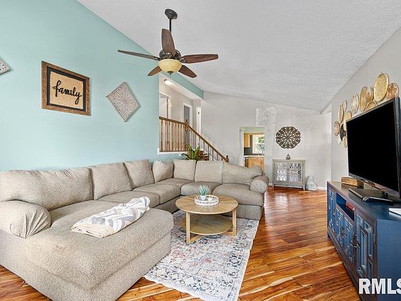 5th image of 10 W 42nd Street Ct