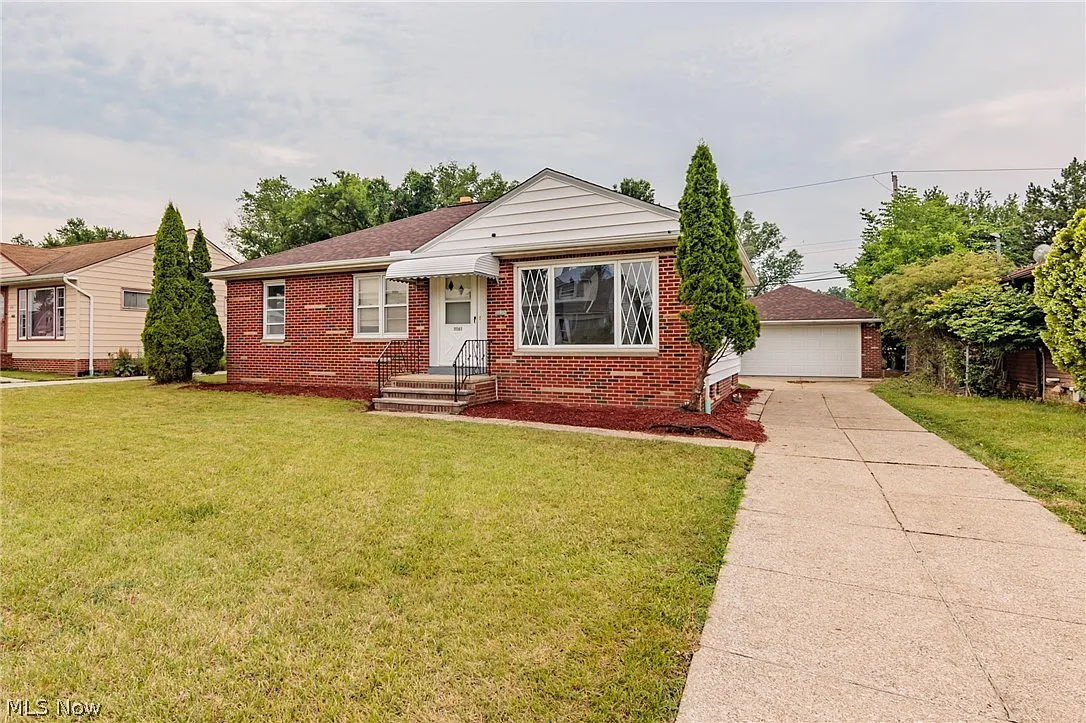 11161 Magdala Dr photo 1