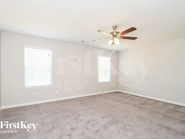 1307 Red Deer Dr — Photo 8