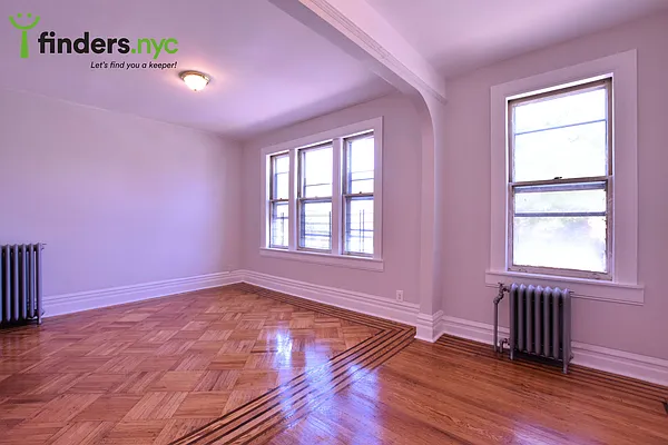 Rented by Clove Realty LLC | media 6