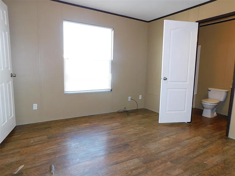 112 China Garden Ln — Photo 17