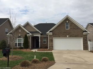 213 Heritage Hill Dr, Jamestown, NC 27282