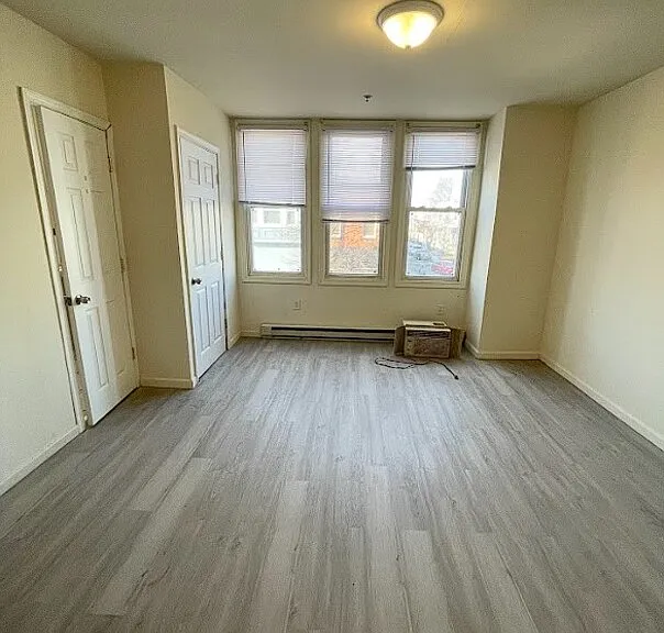 317 S 60th St #1 — Photo 6
