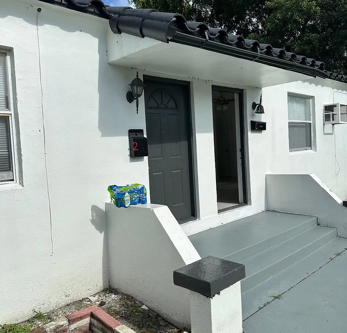 2 bed, $2,075 — Photo 1