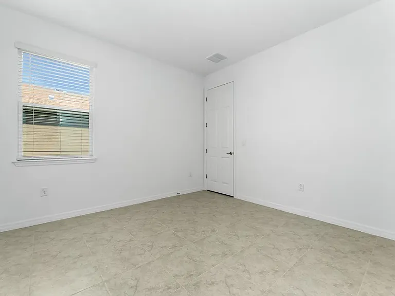7552 SW 56th Pl — Photo 14