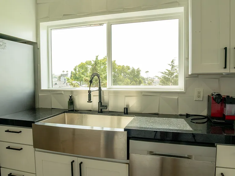 146 Calle Redondel — Photo 11