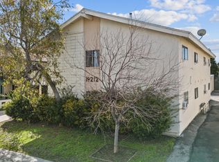 19212 Bryant St, Northridge, CA 91324