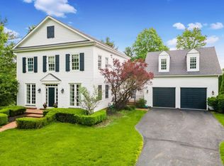 3588 Head Of Pond Rd, New Albany, OH 43054