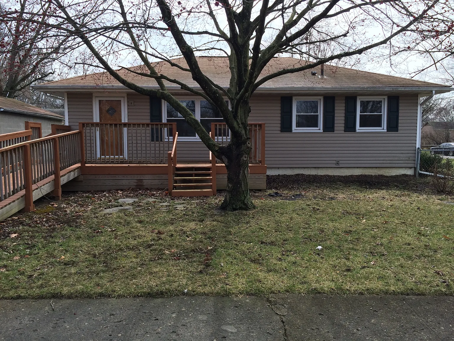 4621 Amesbury Rd photo 1