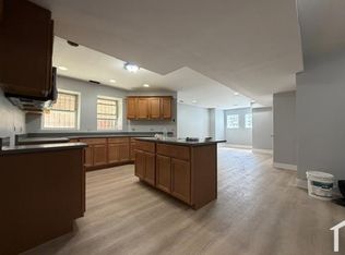 2132 W Warren Blvd #G, Chicago, IL 60612