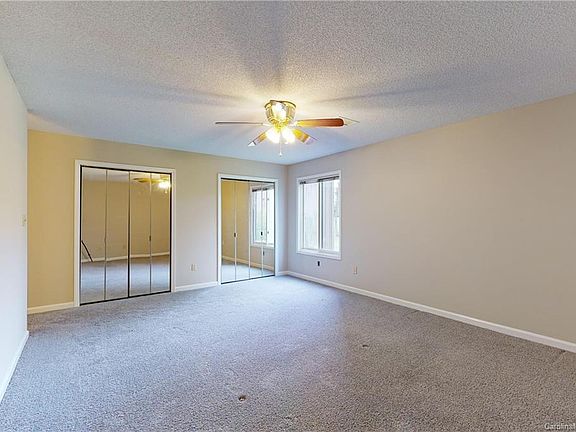 3rd image of 511 Mallard Head Ln