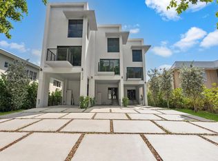 1134 71st St #3, Miami Beach, FL 33141