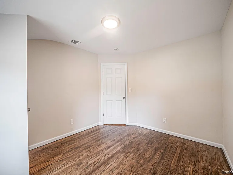 610 Americus Ave — Photo 25