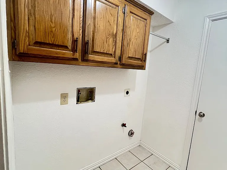 2312 Blue Cypress Dr — Photo 29