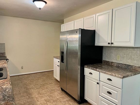 5th image of 122 Hydaway Dr