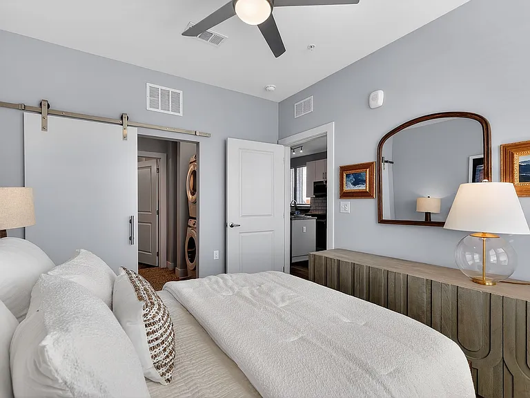 RISE Doro Jacksonville Apartments