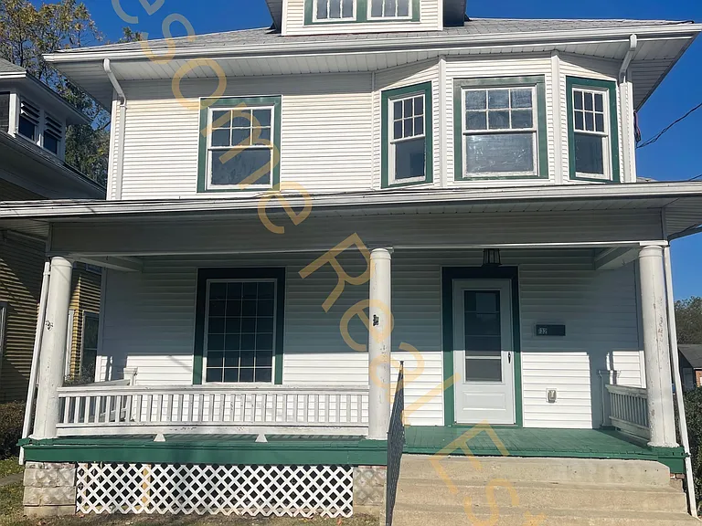 132 E Paint St — Photo 1