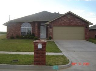 4101 Sparrow Hawk Dr, Norman, OK 73072