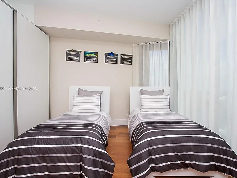 18555 Collins Ave #4605 — Photo 36