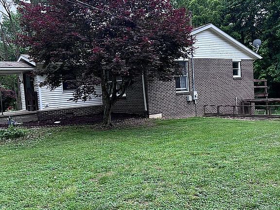 3rd image of 67 Scouts Rd