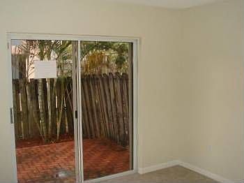 4th image of 7081 SW 41st Pl