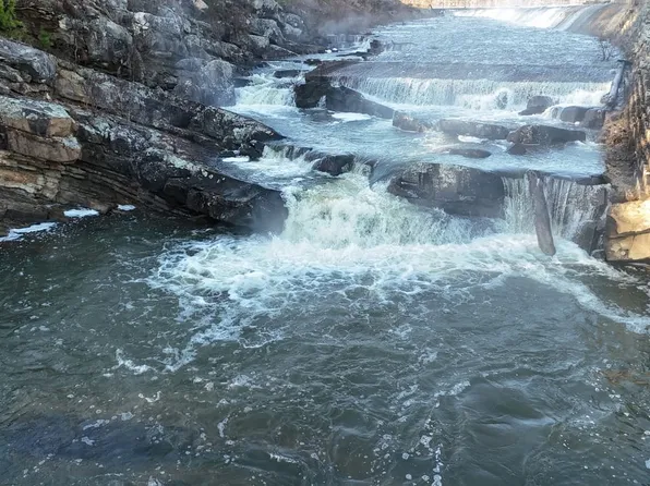 Josees Journey, Snow, OK 74567