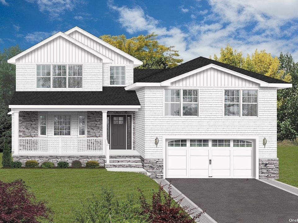 1st image of 21 Center Dr