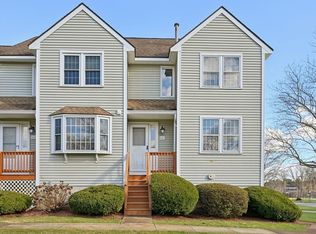 161 Patrick Rd #161, Tewksbury, MA 01876