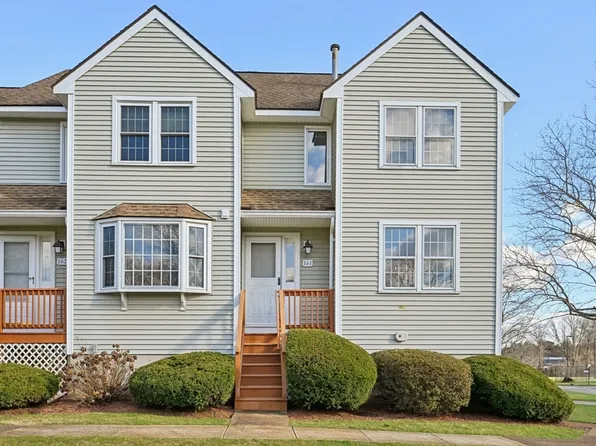 161 Patrick Rd #161, Tewksbury, MA 01876