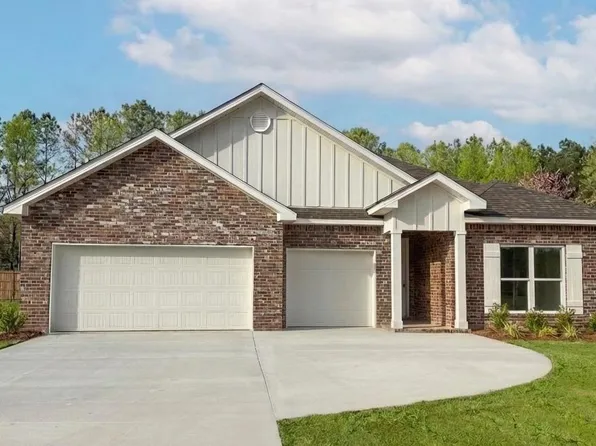 The Camden Plan, Acadian Square