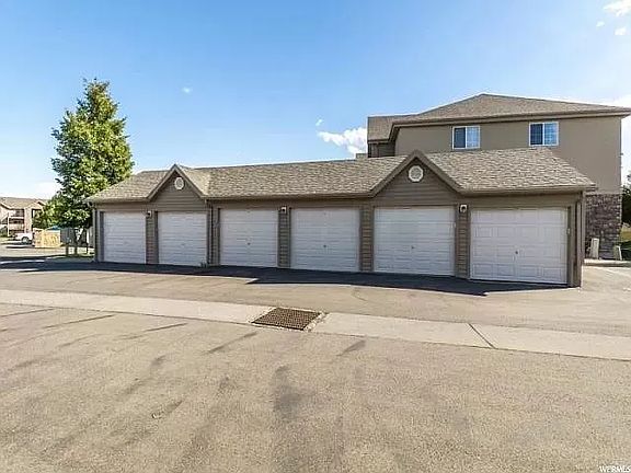 3rd image of 1656 W Westbury Way #G