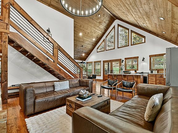 12th image of 89 High Meadows Ct
