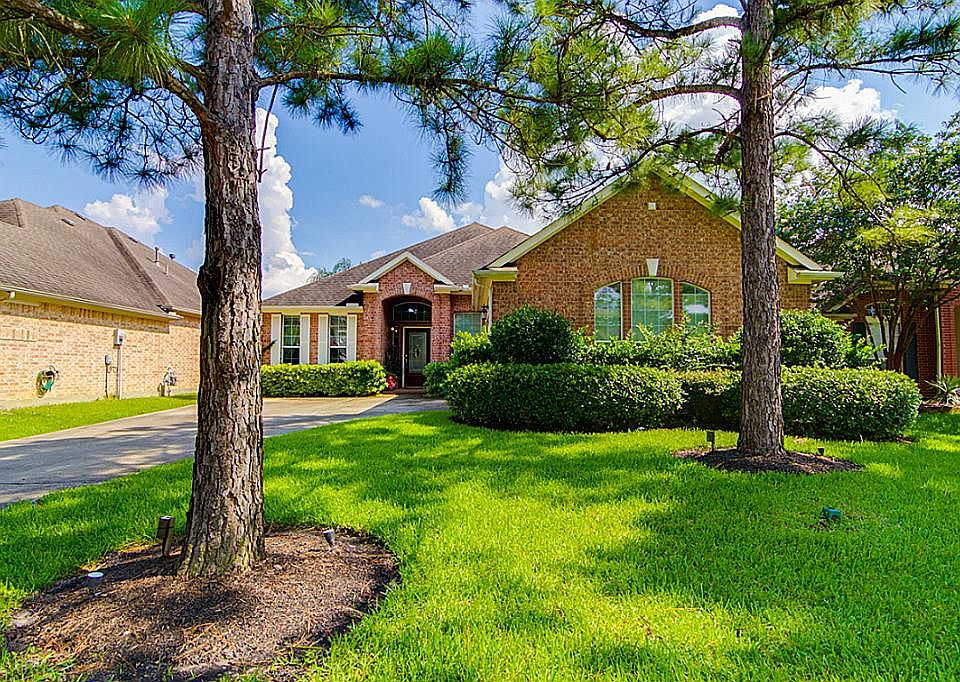 1st image of 12915 Blackbrook Ln