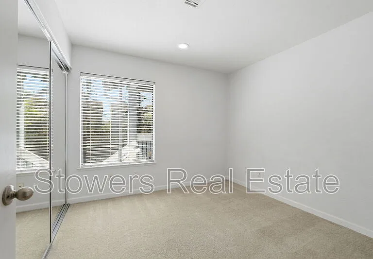 7102 Cross Creek Cir #C — Photo 15