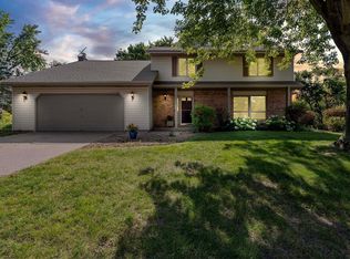 12924 Eveleth Ave, Apple Valley, MN 55124