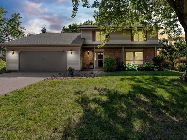 12924 Eveleth Ave, Apple Valley, MN 55124