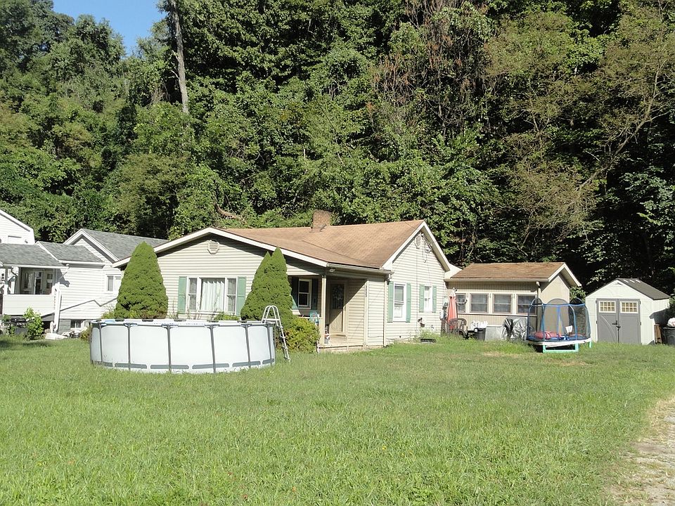 2nd image of 3033 Walton Rd