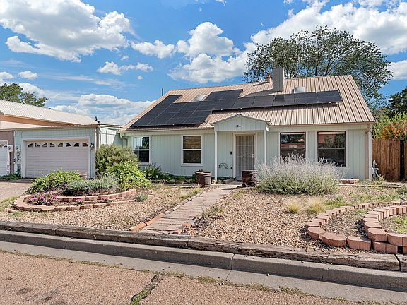 3rd image of 1061 Willow Way
