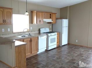 404 Silverleaf Ln, Altoona, IA 50009