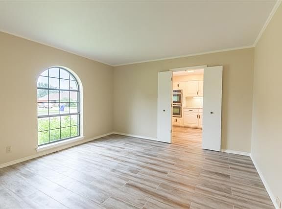 4th image of 3402 Highland Meadow Dr