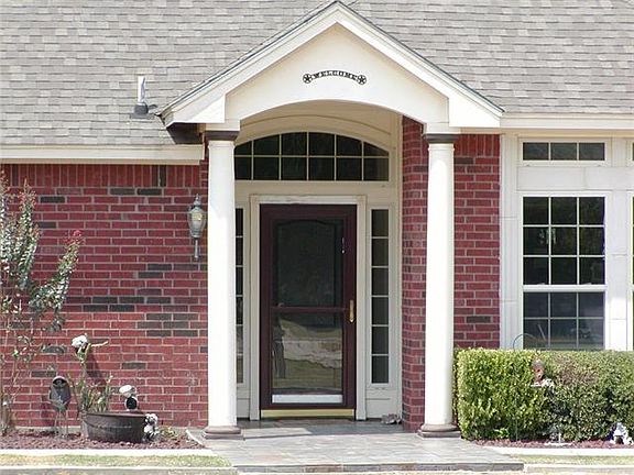 3rd image of 4411 Chaparral Ct
